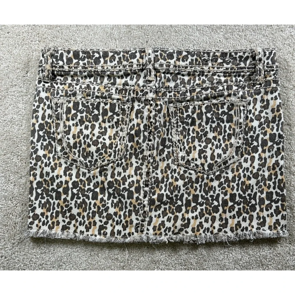 Hot Kiss Womens Size 8 Skylar Skirt Leopard Min Mobwife Raw Hem Thick‎ Stitch